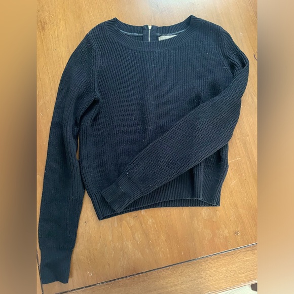Banana Republic Black Chunky Sweater - Picture 1 of 2